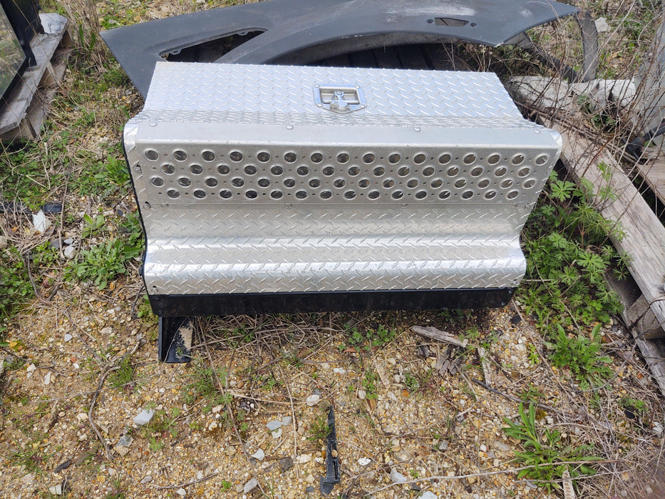 Kenworth battery box and side boxes - Used Parts Call for pricing and sizes