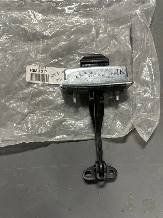 Peterbilt door stop check link R83-1017 new part