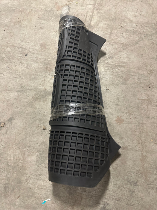 Volvo floor mat 22324328 new part