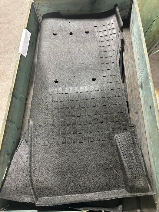 Volvo front floor mat 20738919 new part