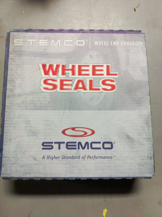 Stemco 392-9131 Wheel Seal New