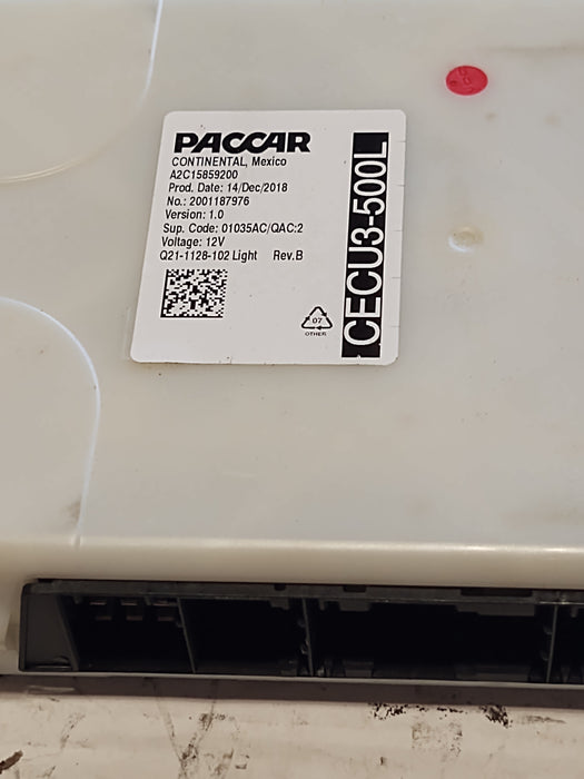 Paccar Cab Control Module CECU3-500L Used part Q21-1128-102