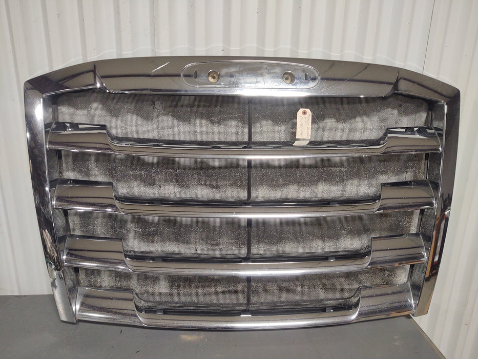 Freightliner Cascadia Grill17-20801-006 New Old Stock Part