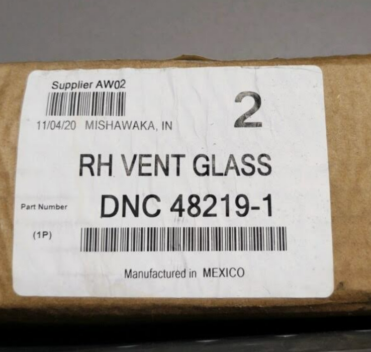 FREIGHTLINER RH Vent Glass DNC 48219-1 NEW PART