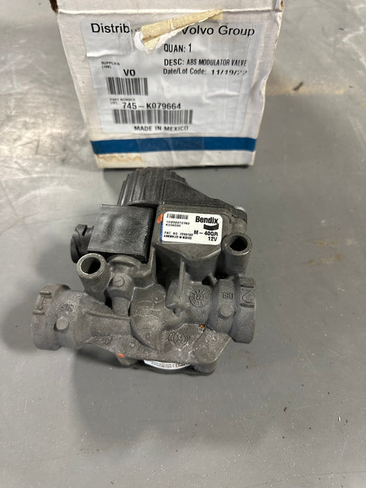 Mack Truck 745-K079664 Modulator brakes New Part